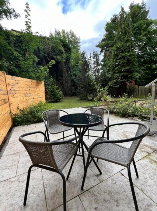Soul-Apartment Terrasse Privat-Parkplatz Boxspringbett 55Zoll Tv Wlan Lipsko Exteriér fotografie